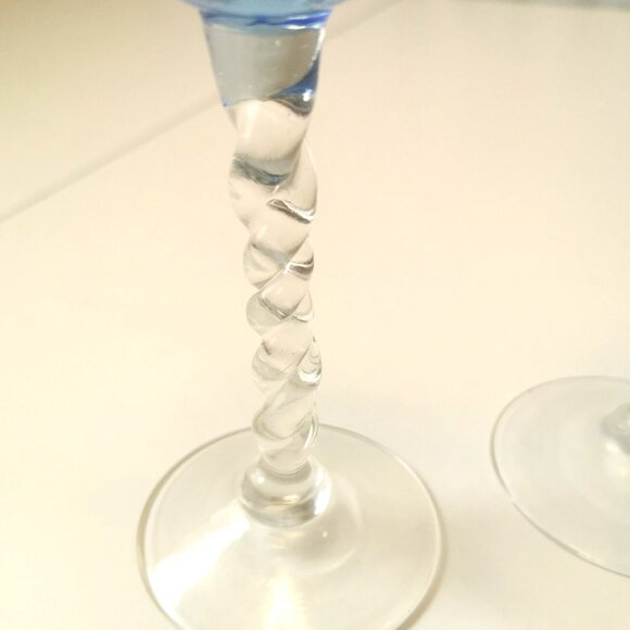 VINTAGE Set of 4 Aqua Blue Wine Goblets w/ Clear Corkscrew Twisted Stem | 1960s - Picture 5 of 8